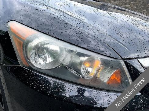 Used 2011 Honda Accord LX image 24
