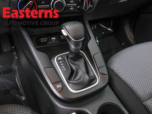 Used 2023 Kia Soul LX w/ LX Technology Package FWD image 13