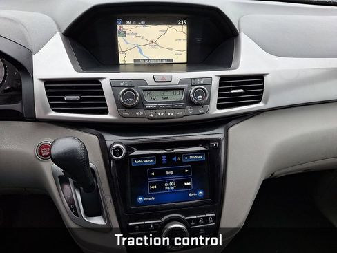 Used 2016 Honda Odyssey Touring Elite image 17