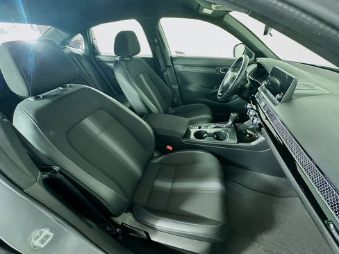 Used 2022 Honda Civic Sport image 28