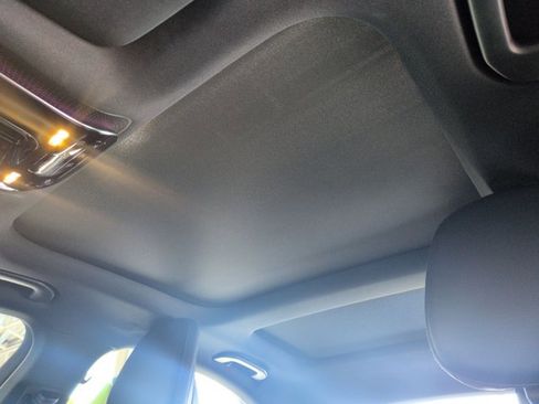 Certified 2025 Mercedes-Benz C 300 4MATIC Sedan image 15