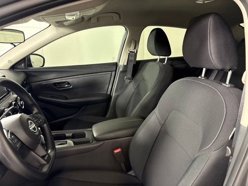 Certified 2025 Nissan Sentra S FWD image 24