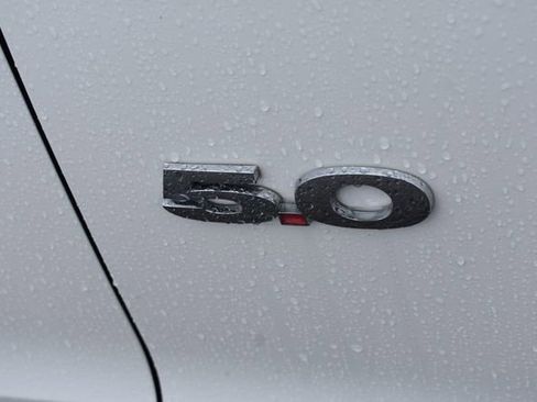 Used 2011 Ford Mustang GT Premium RWD image 13