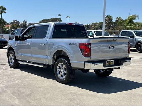 New 2025 Ford F150 XLT w/ Equipment Group 302A MID image 4