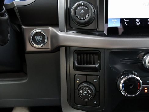 New 2025 Ford F150 XLT w/ Equipment Group 302A MID image 31