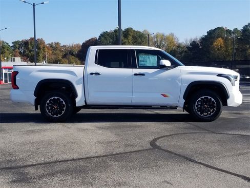 New 2025 Toyota Tundra Limited image 6