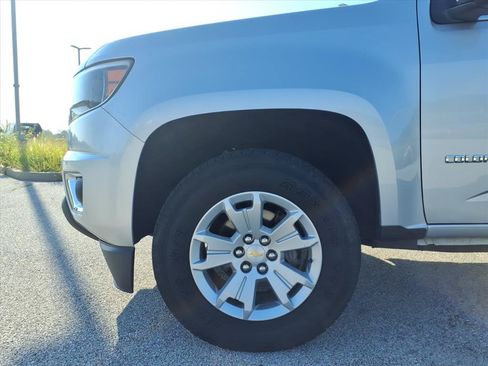 Used 2018 Chevrolet Colorado LT w/ LT Convenience Package RWD image 5