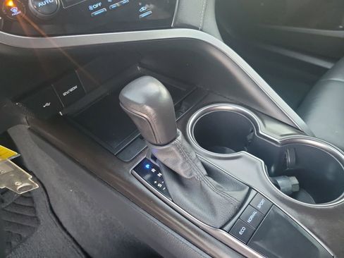 Certified 2024 Toyota Camry SE image 30