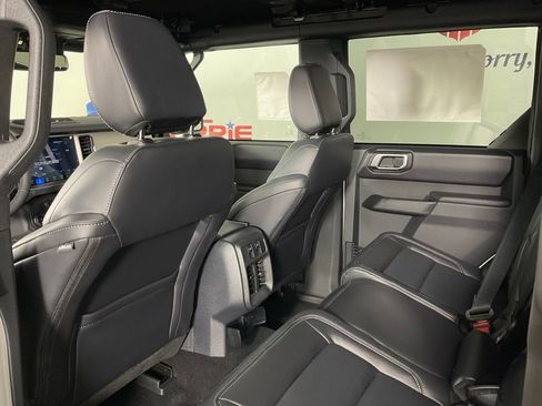 New 2026 Ford Bronco Outer Banks AWD/4WD image 15