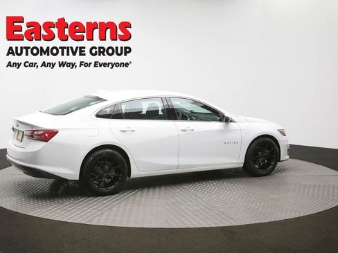 Used 2020 Chevrolet Malibu LT image 42