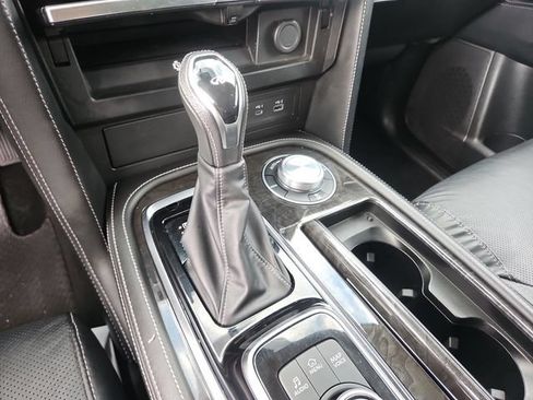 Used 2024 INFINITI QX80 Luxe AWD/4WD image 15