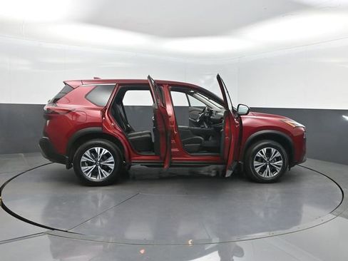 Used 2021 Nissan Rogue SV FWD image 37