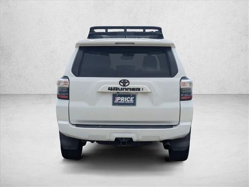 Used 2023 Toyota 4Runner SR5 Premium w/ Moonroof Package AWD/4WD image 6