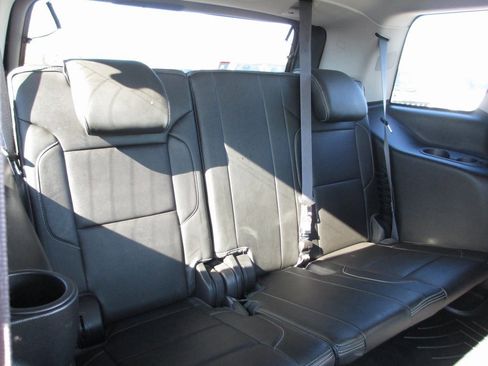 Used 2017 GMC Yukon Denali w/ Open Road Package image 26