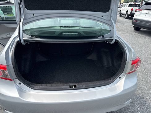 Used 2013 Toyota Corolla L FWD image 15