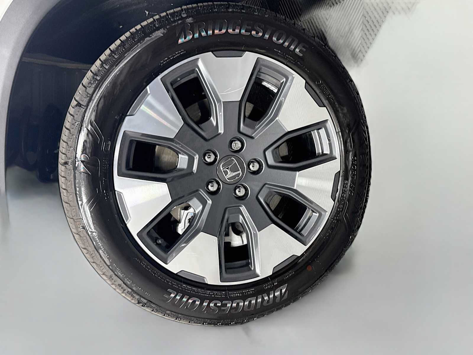 Used 2026 Honda Pilot Touring image 33