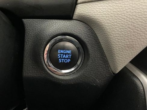 Used 2019 Toyota RAV4 Limited w/ All Weather Liner Package AWD/4WD image 27