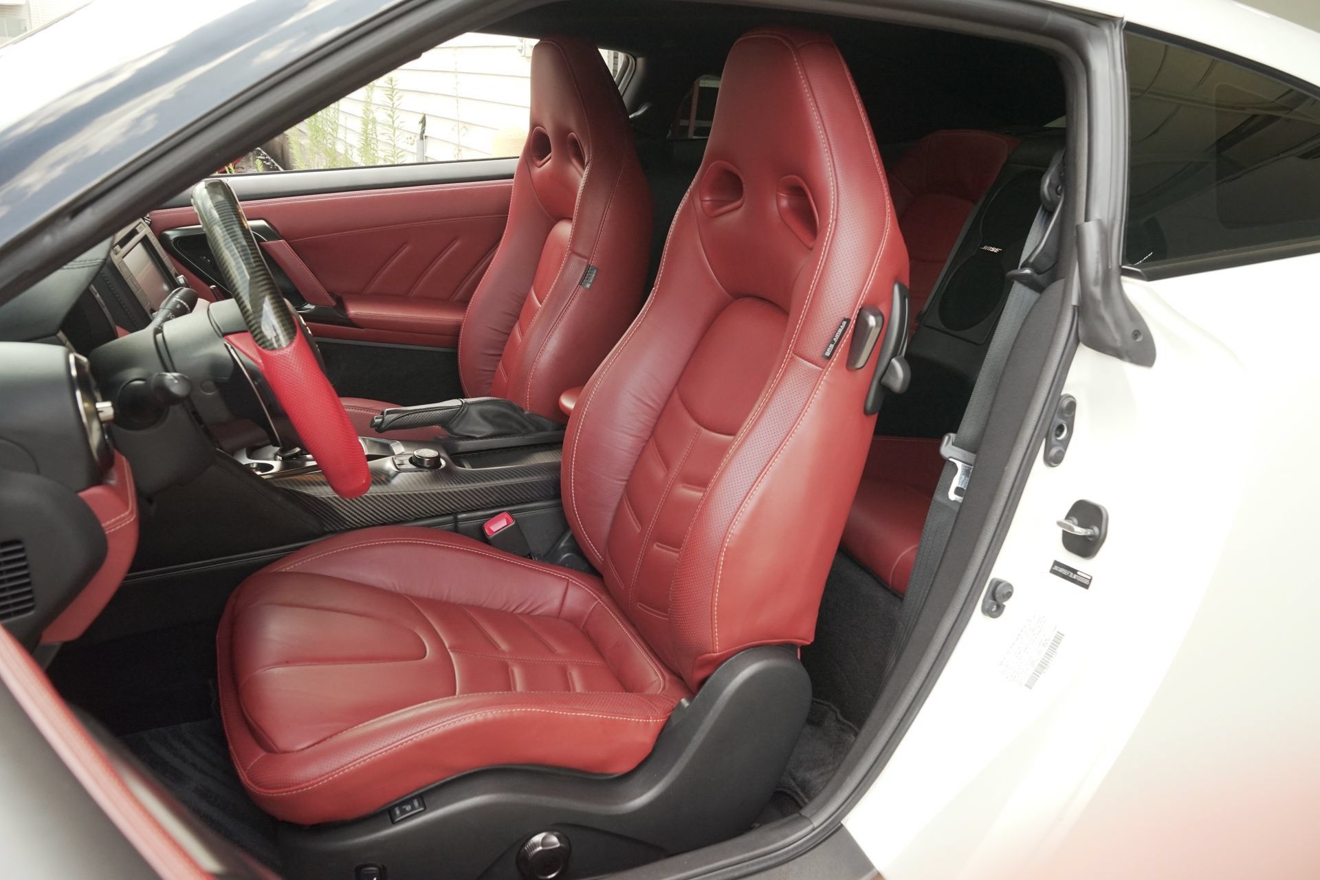 Used 2020 Nissan GT-R Premium w/ Premium Interior Package AWD/4WD image 8