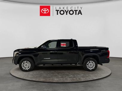New 2026 Toyota Tundra SR5 w/ SR5 Convenience Package