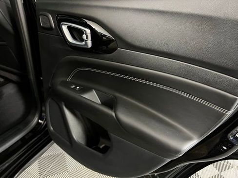 Used 2023 Jeep Compass High Altitude w/ Driver Assist Group I image 28