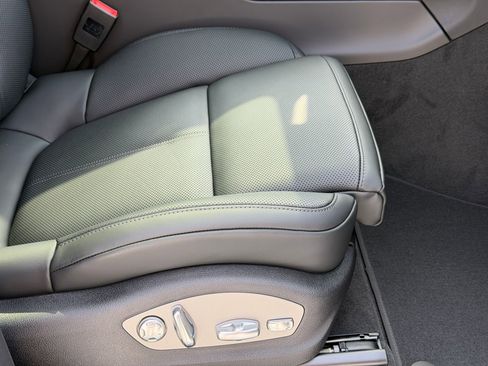 New 2026 Porsche Macan S AWD/4WD image 16