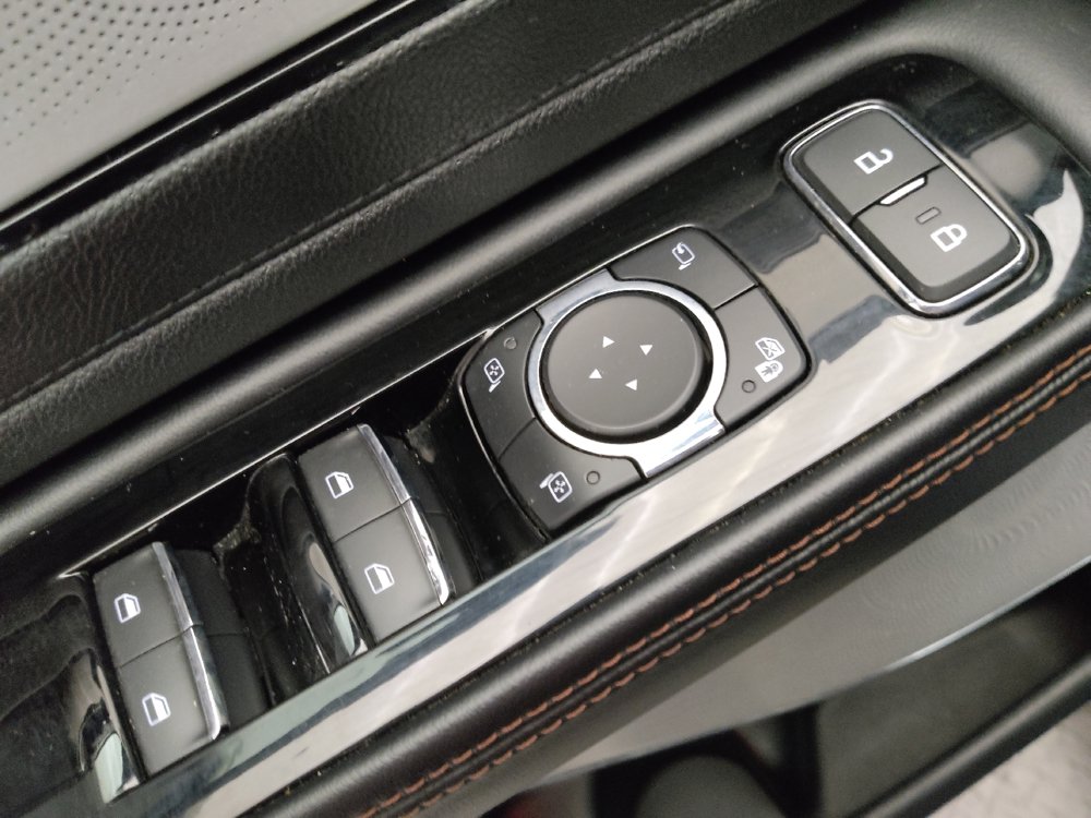 Used 2020 Lincoln Aviator Grand Touring w/ Equipment Group 301A AWD/4WD image 27