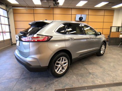 Certified 2024 Ford Edge SEL w/ Convenience Package AWD/4WD image 7