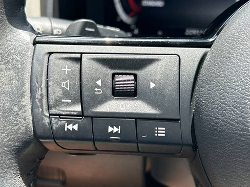 Certified 2024 Nissan Rogue SL FWD image 27