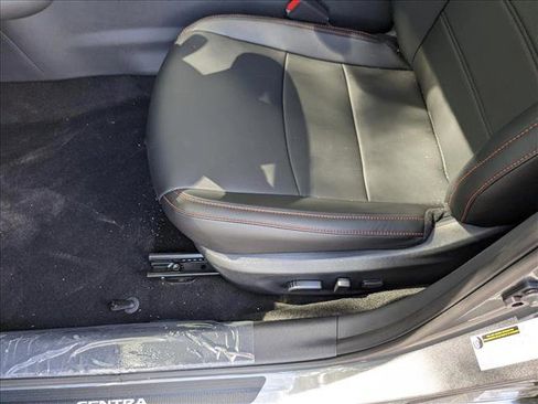 New 2024 Nissan Sentra SR w/ SR Premium Package image 4