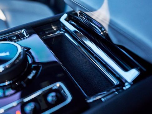 Used 2025 Rolls-Royce Ghost image 70