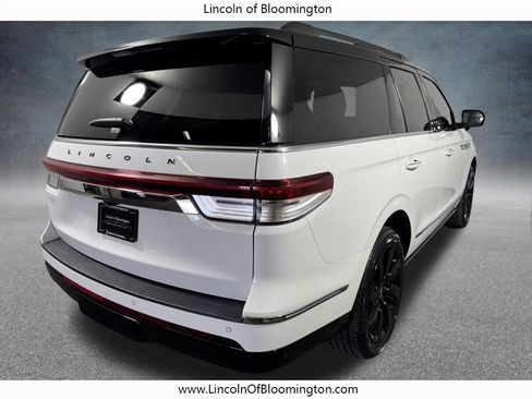Used 2023 Lincoln Navigator Black Label AWD/4WD image 6