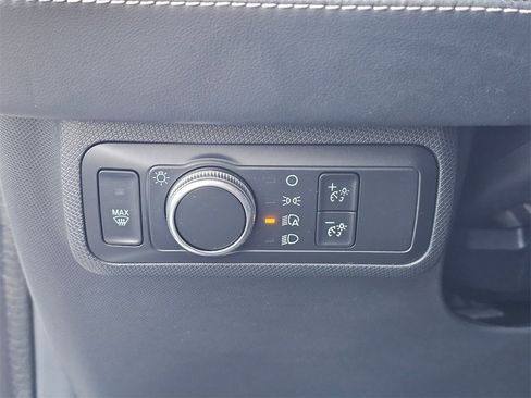 Used 2021 Ford Mustang Mach-E Select w/ Comfort/Appearance Package image 24