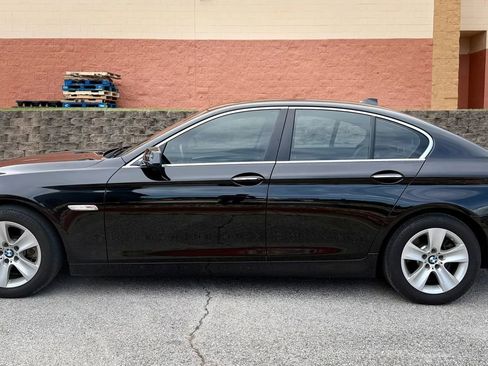 Used 2013 BMW 528i xDrive Sedan AWD/4WD image 9