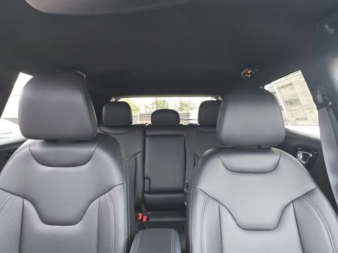 New 2026 Jeep Compass Limited AWD/4WD image 26