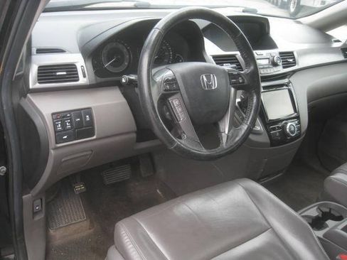 Used 2014 Honda Odyssey EX-L image 17