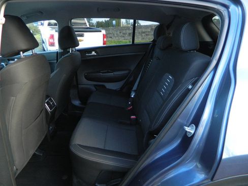 Used 2018 Kia Sportage LX image 14