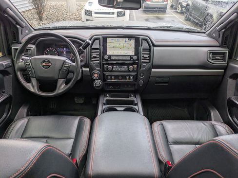 Used 2021 Nissan Titan PRO-4X w/ Pro-4x Convenience Package image 27
