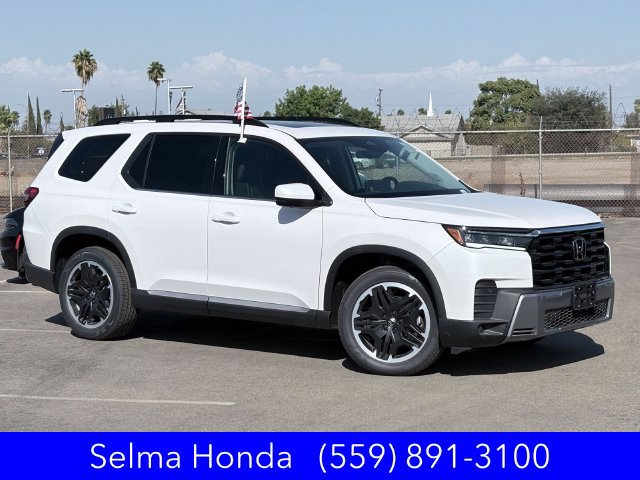 New 2026 Honda Pilot Touring image 3
