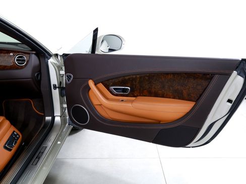 Used 2013 Bentley Continental GT AWD/4WD image 19