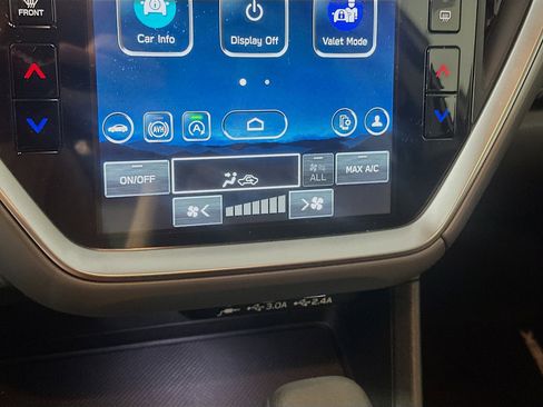 Used 2024 Subaru Crosstrek 2.0i Premium image 23