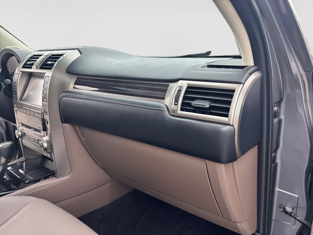 Used 2021 Lexus GX 460 Premium w/ Premium Package AWD/4WD image 47