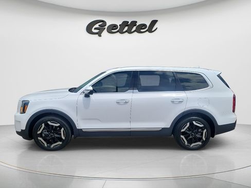 Used 2024 Kia Telluride S w/ S Sunroof Package FWD image 8