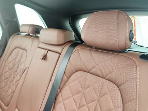 Used 2024 BMW X5 sDrive40i w/ Premium Package RWD image 45