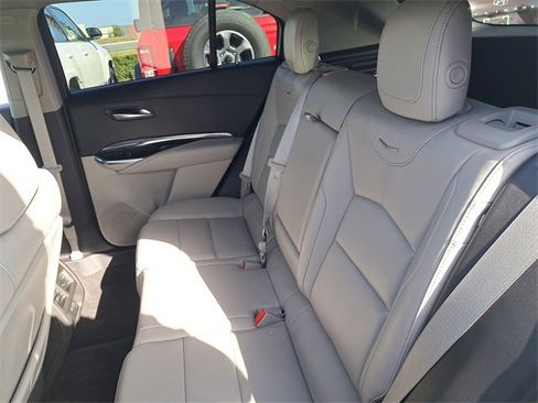 Used 2023 Cadillac XT4 Luxury w/ Cold Weather Package image 11