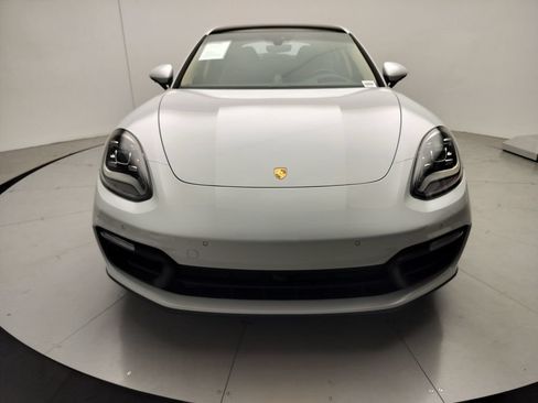 Certified 2023 Porsche Panamera 4 Platinum Edition AWD/4WD image 2