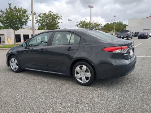 Certified 2025 Toyota Corolla LE image 6