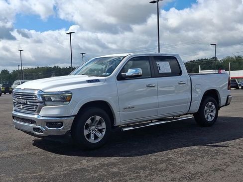 Used 2022 RAM 1500 Laramie AWD/4WD image 6