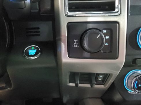 Used 2017 Ford F250 Platinum w/ Platinum Ultimate Package image 36