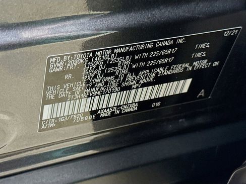 Used 2021 Toyota RAV4 LE FWD image 29