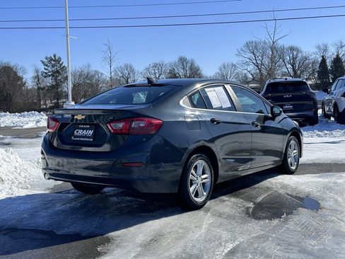 Used 2018 Chevrolet Cruze LT image 7
